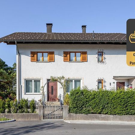 Haus Christina - Romantik Suite Burs Bagian luar foto