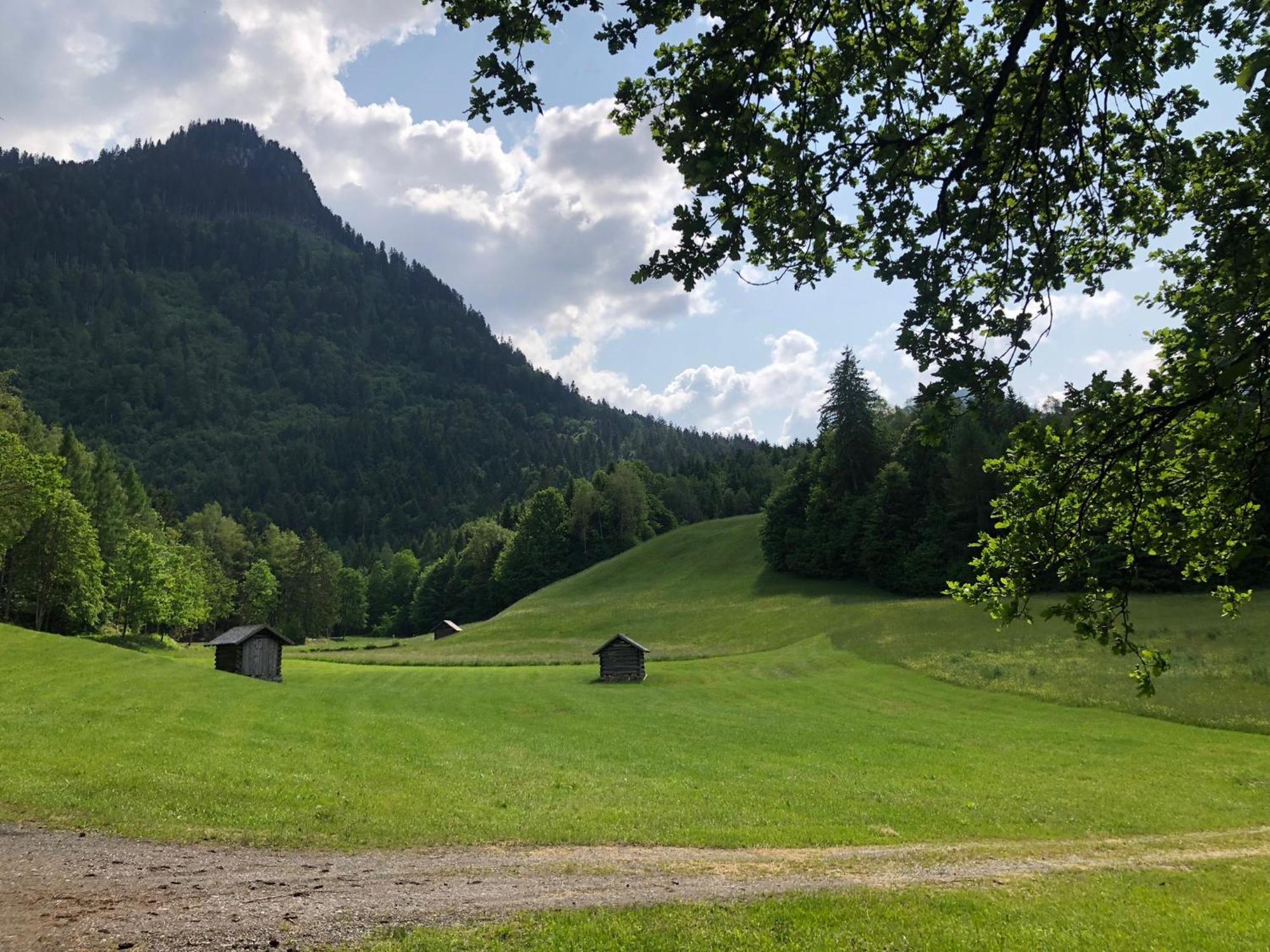 Haus Christina - Romantik Suite Burs Bagian luar foto